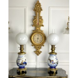 Paire De Lampe à Petrole Epoque Napoleon III en Porcelaine à décor de héron